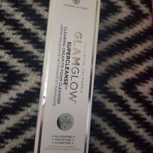 GlamGlow